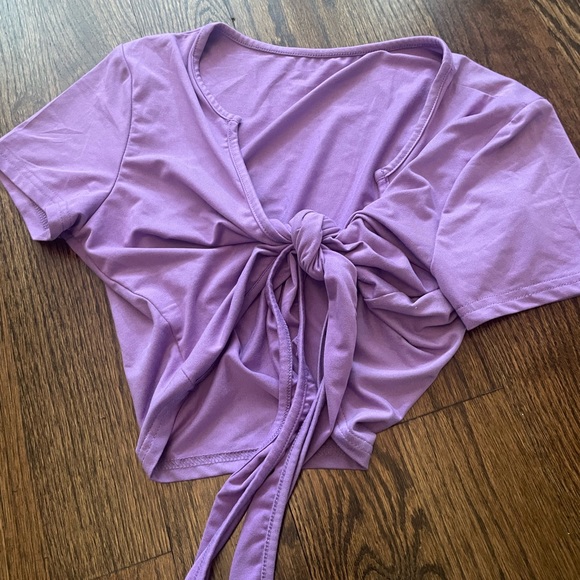 Purple cropped t shirt - Picture 1 of 2